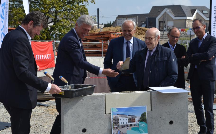 Eiffage Immobilier pose la première pierre d’un programme mixte de logements et commerces près d’Angers